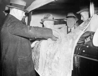 Roosevelt inspecting airport plans