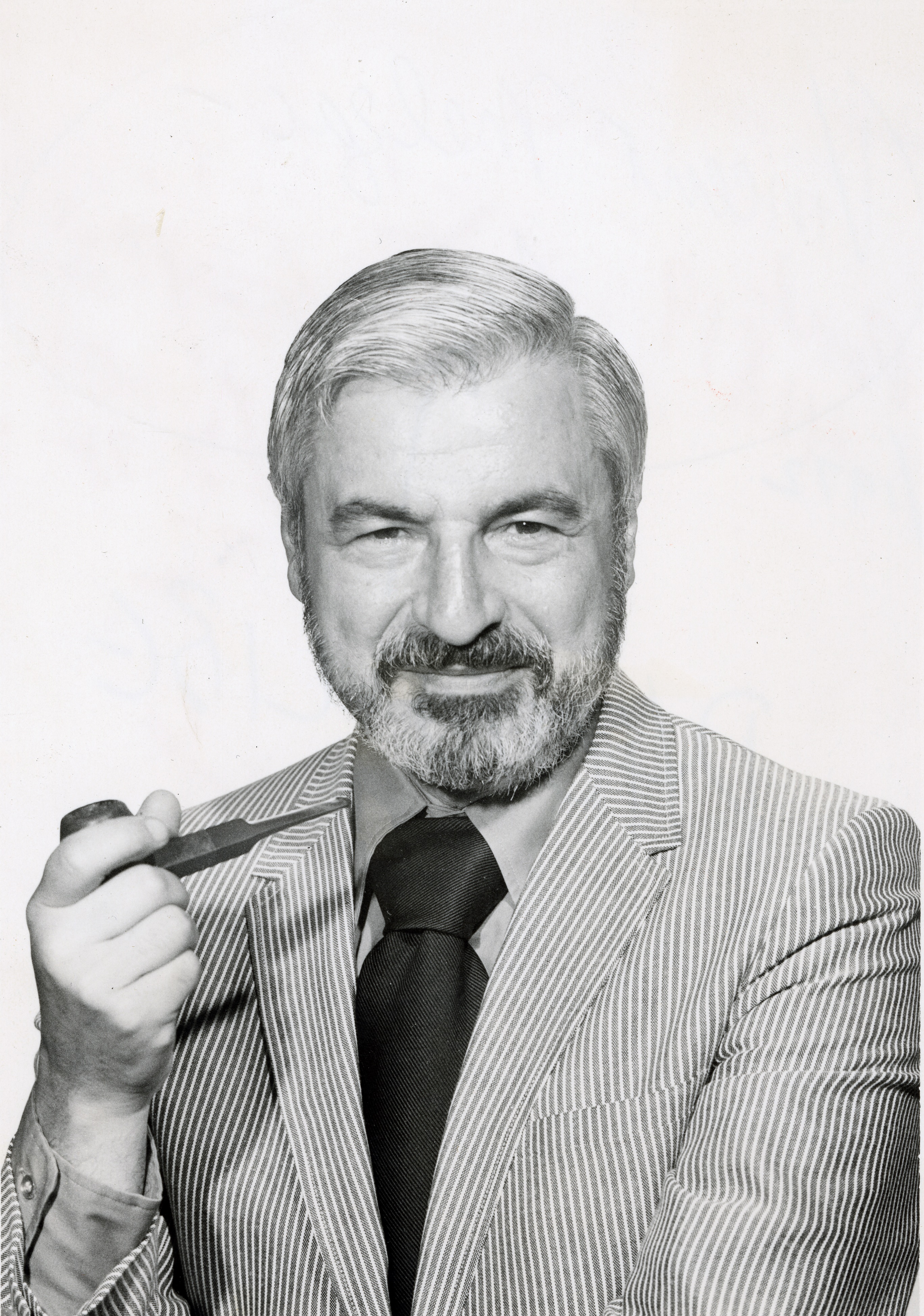 Art collector Vincent Melzac [Reprinted with permission of the DC Public Library, Star Collection ©Washington Post]