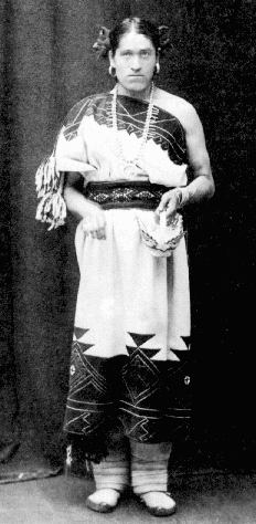 We'wha, the Zuni lhamana (Source: Wikipedia)