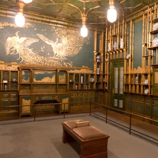 Peacock Room at the Freer Gallery of Art. (Source: Flickr user Fred Dunn. Cropped and used via Creative Commons Attribution-Noncommercial 2.0 Generic License, CC BY-NC 2.0.