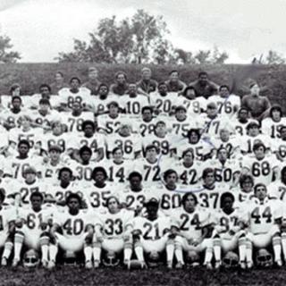 1971 T.C. Williams High School football team. (Source: Chasing The Frog website)
