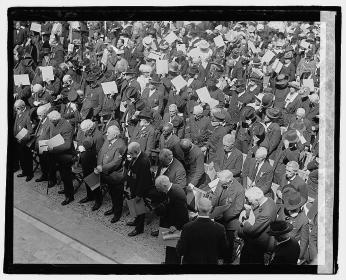 Lincoln Memorial Crowd