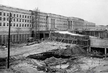 Construction Pentagon Photograph The Construction of the Pentagon