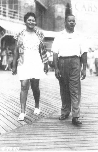 Ralph Collins (right), shown here with his wife, created the Friendly Cab Company when he recognized that residents of their Green Valley community needed reliable transportation to the hospital. (Source: Collins family photo)