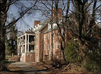 Now abandoned, Glenn Dale Hospital and Sanatorium was Washington's response to its Tuberculosis problem in the 1930s. (Photo source: Wikipedia)