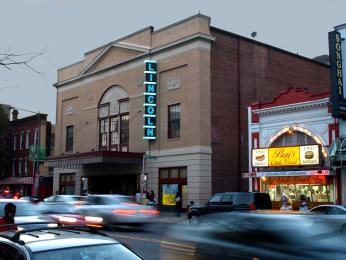 “Lincoln Theatre, exterior, evening,” 2008 (Photo Source: Wikimedia Commons) https://commons.wikimedia.org/wiki/File:Lincoln_Theater_exterior,_evening.jpg