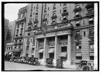 The Presidential Flag flew outside the Willard Hotel when President Calvin Coolidge stayed there in 1923. 