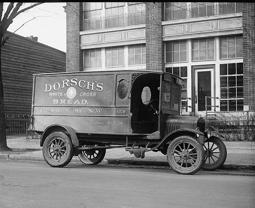 Dorsch's Ford truck, 1923. (Photo Source: Library of Congress)  “Dorsch’s Ford Truck.” 1923. Photo, print, drawing. Library of Congress, Washington, D.C. 20540 USA. Accessed October 30, 2017. https://www.loc.gov/item/npc2007007765/.