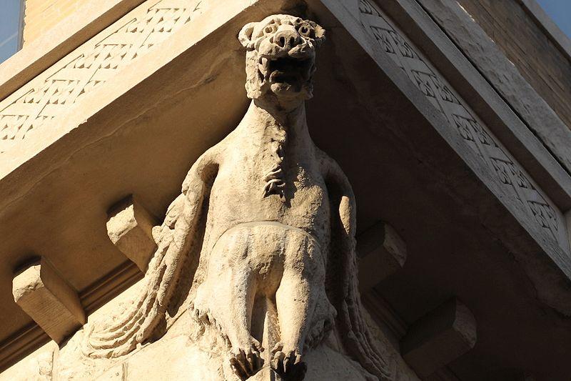 A gargoyle at The Cairo. Credit: Autopilot, via Wikimedia Commons