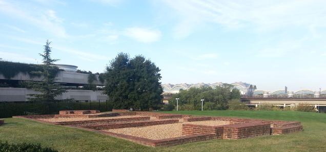 Ruins of Abingdon Plantation (Credit: y Rolfmueller - Own work, CC BY-SA 4.0, https://commons.wikimedia.org/w/index.php?curid=35808888)