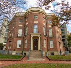 The Octagon House's Tales from the Grave